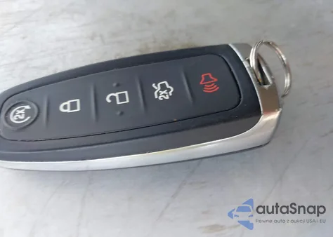 2013 Ford Escape Titanium z USA, uszkodzony, nr VIN 1FMCU0J93DUD65586